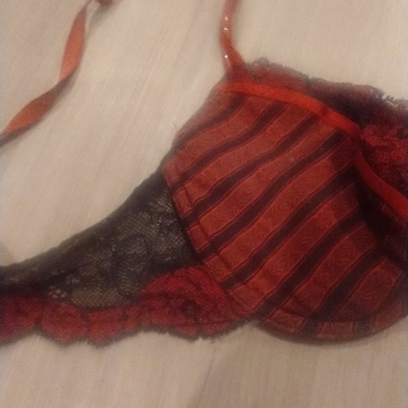 French lace sexy wicked bra - Picture 4 of 8